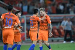 华体会官方入口-包含足球豪门争雄，谁能笑到最后？的词条