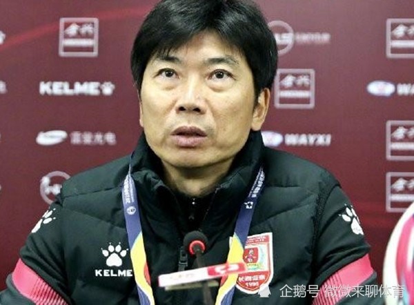 绿城接连失球,需弥补后防漏洞以稳固战绩 绿城接连失球,需弥补后防漏洞以稳固战绩