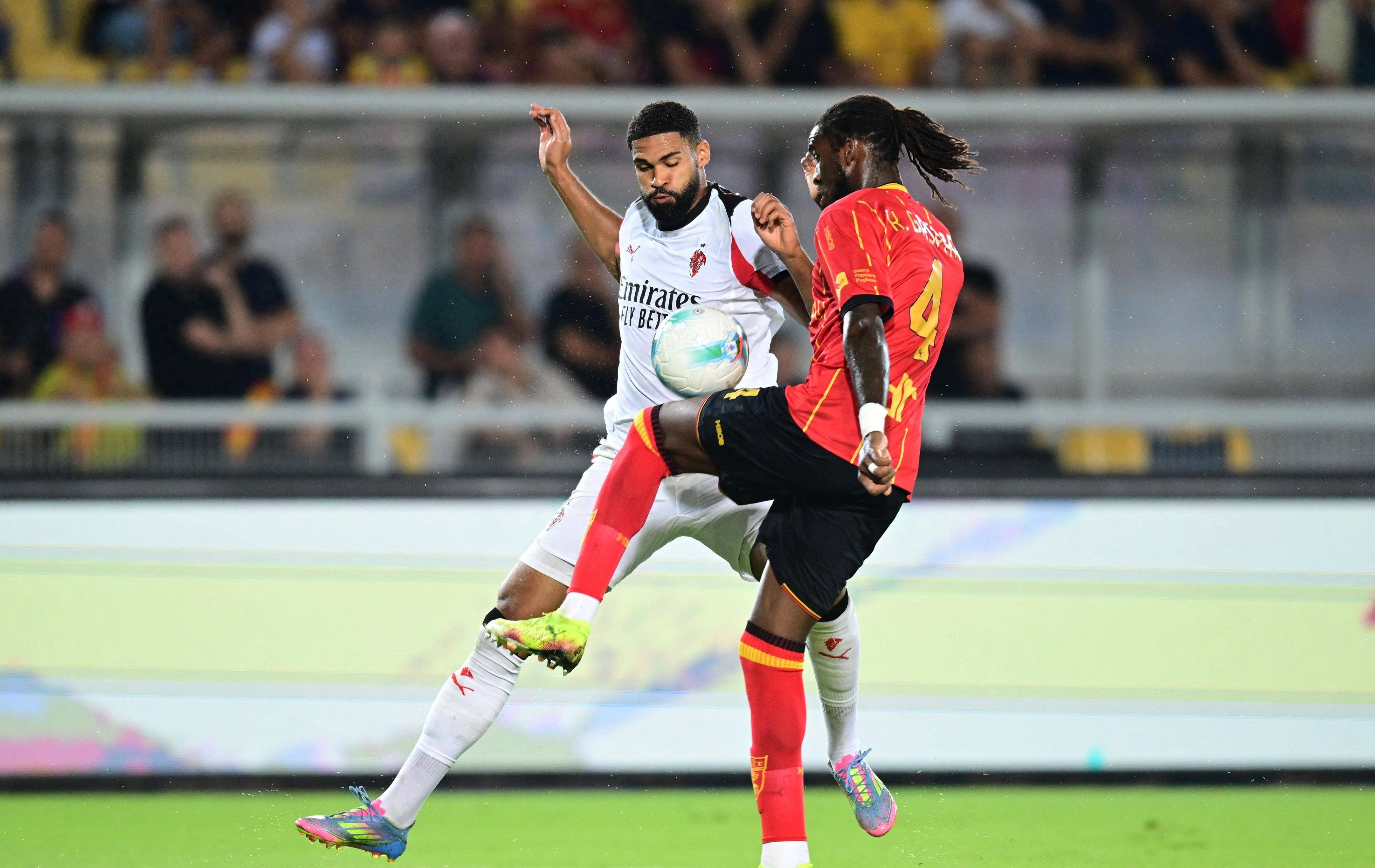 AC米兰客场力克热那亚，稳固前四位置