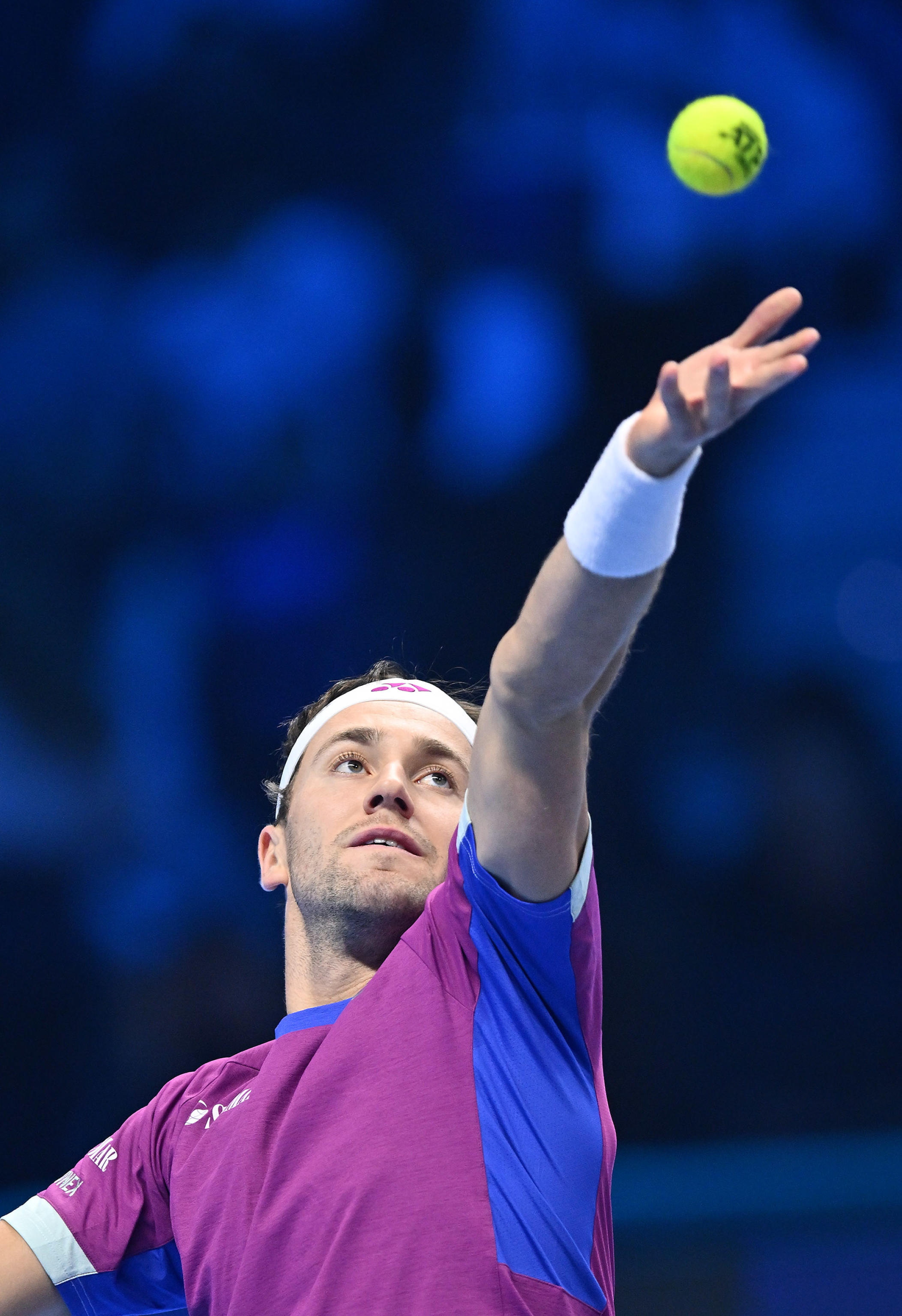 世界网球队力克德国网球队，兹维列夫送出助攻