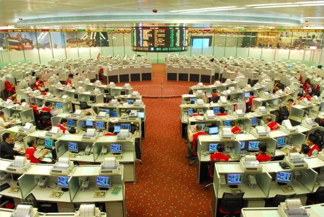 关于网络投票风卷香港风云，欢呼声“震耳欲聋”瞬启！的信息