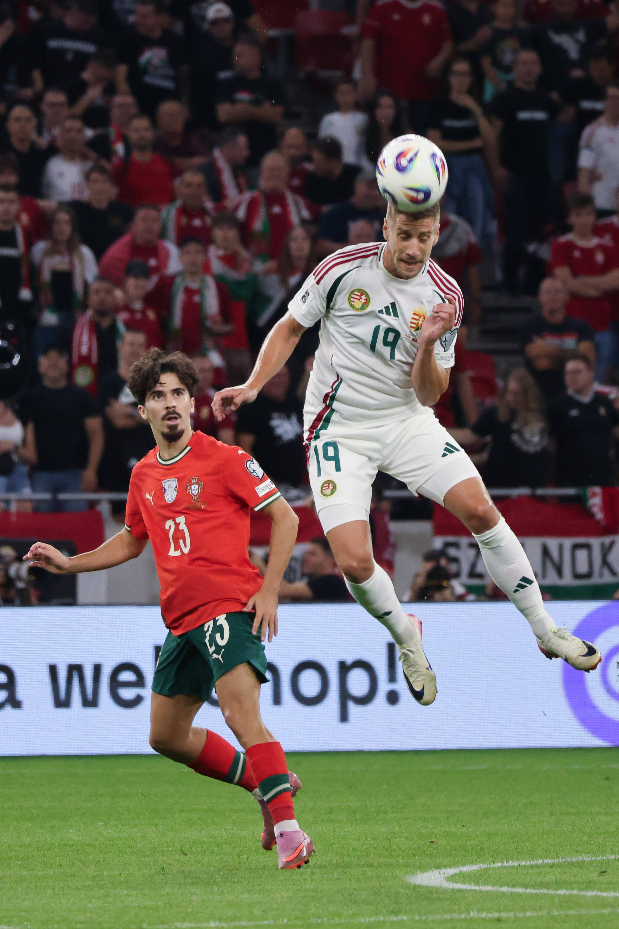 葡萄牙险胜巴黎，莫德里奇统治全场